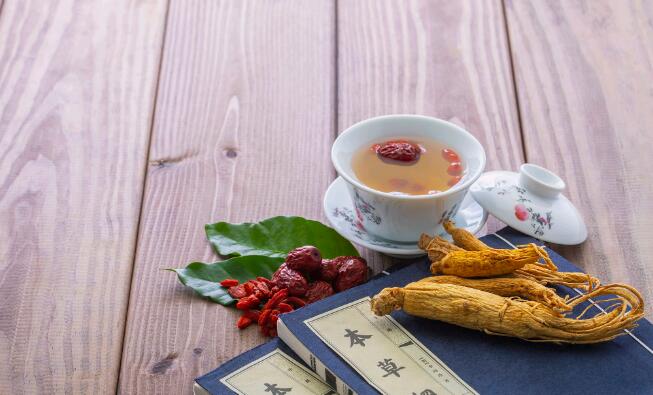 茯苓和芡实可以一起吃吗-【茯苓和芡实的功效与作用及食用方法】茯苓和芡实的功效作用与主治与用量 - 茯苓和芡实的功效网