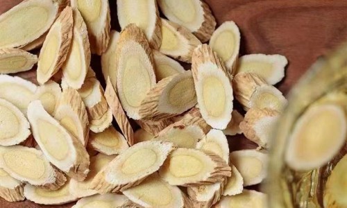 【茯苓和芡实的功效与作用及食用方法】茯苓和芡实的功效作用与主治与用量 - 茯苓和芡实的功效网